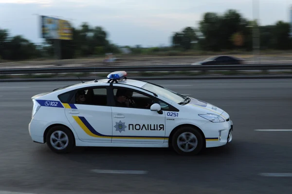 Ukrayna. Kiev. 26 Haziran: yeni Kyiv polis araba — Stok fotoğraf