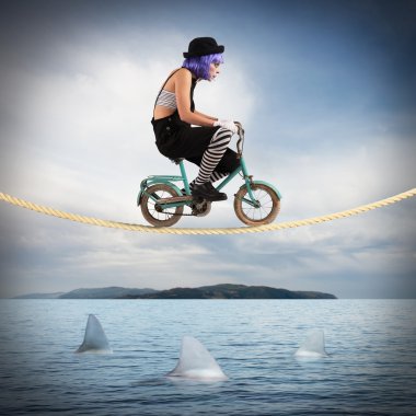 Palyaço onbicycle ip üzerinde