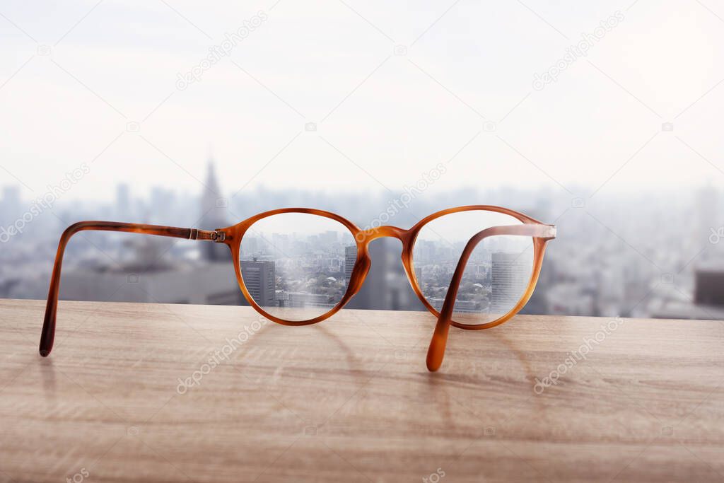 Glasses that correct eyesight from blurred to sharp.