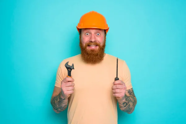 Incompetent worker is unsure and confused about his work — Stock Photo, Image