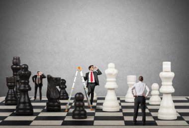 strateji ve taktik iş