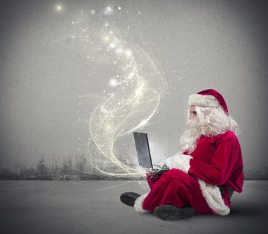 Noel Baba ile laptop