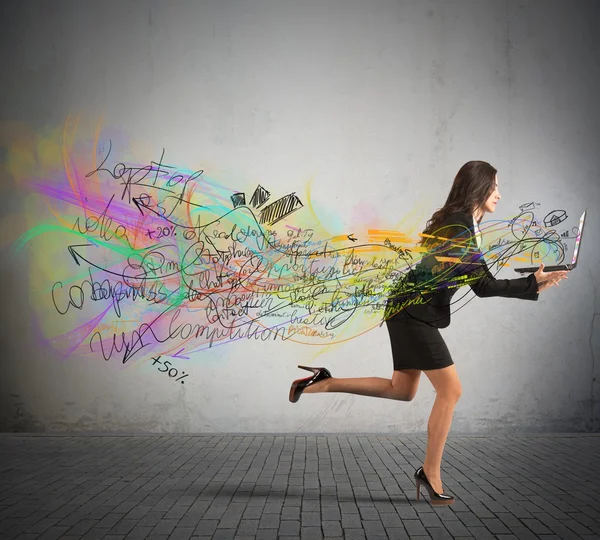 Young businesswoman running — Stock Photo, Image