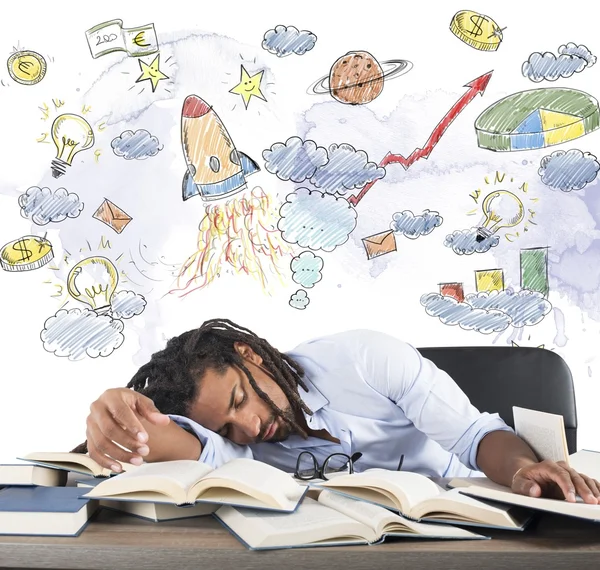 Lärare sova på skrivbord — Stockfoto