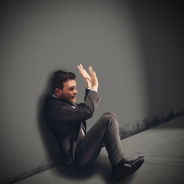 Businessman destroyed by afraid — Stock Photo, Image