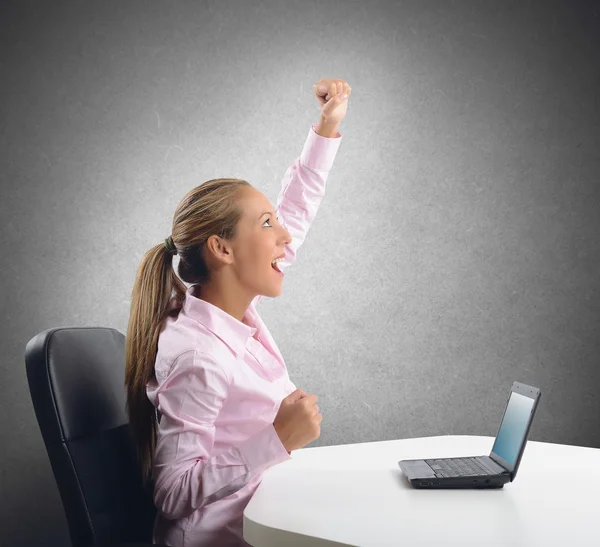 Businesswoman exults for her achievements — Stock Photo, Image