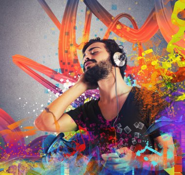Müzik dinleyen adam.
