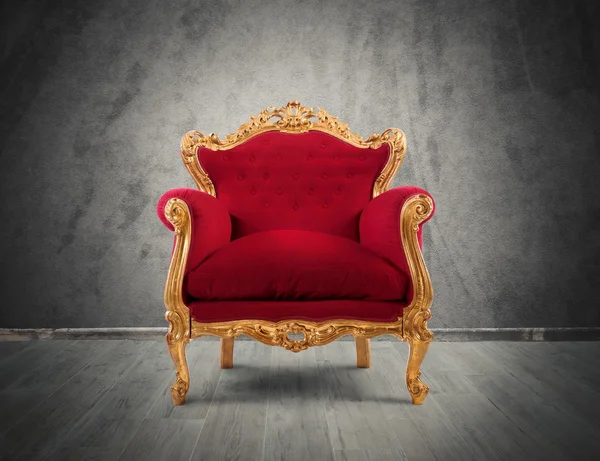 Fauteuil de luxe rouge et or — Photo