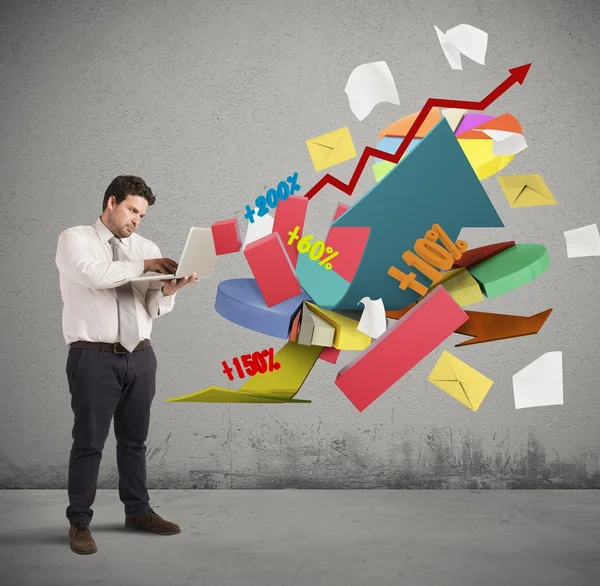 Businessman working on computer — Stock Photo, Image