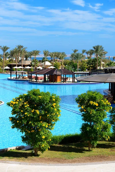 Basen Barem Luksusowym Hotelu Hurghada Egipt — Zdjęcie stockowe