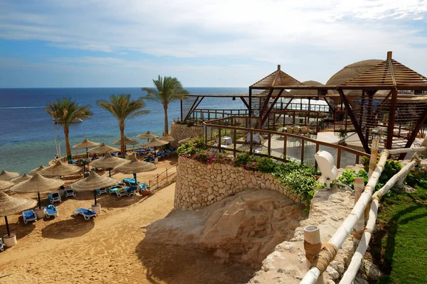 Υπαίθριο Εστιατόριο Θέα Στη Θάλασσα Στο Πολυτελές Ξενοδοχείο Sharm Sheikh — Φωτογραφία Αρχείου