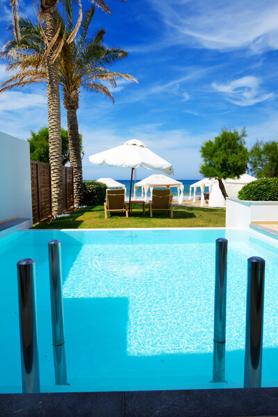 Бассейн на роскошной вилле, Крит, Греция