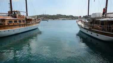 Yelken Yat Limanı, Sliema, Malta vardır