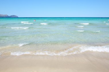 Plaja yakın lüks otel, Mallorca, İspanya