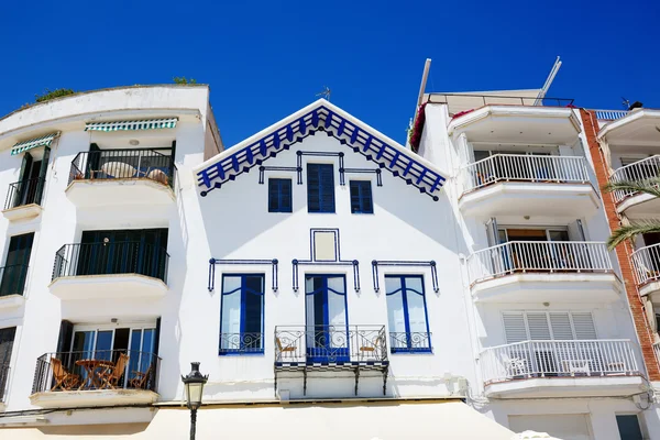 Edificio tradicional en Sitges, España —  Fotos de Stock