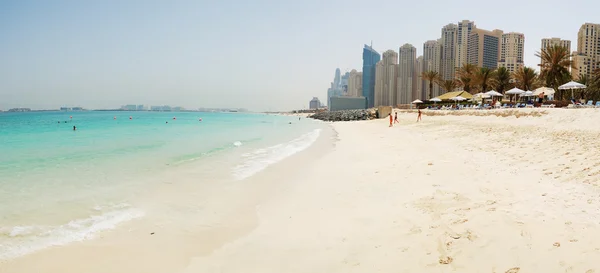 Jumeirah Beach Residence, Dubai, Birleşik Arap Emirlikleri plajda Panoraması