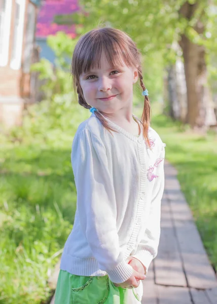 Menina bonito. — Fotografia de Stock