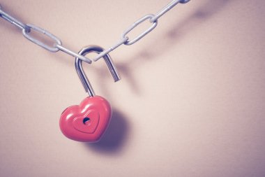 Castle bir kalp şeklinde.