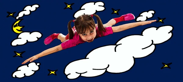 Glückliches kleines Mädchen fliegt. — Stockfoto