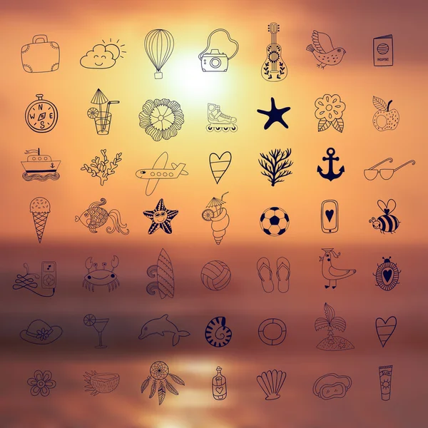 Summer beach hand drawn vector symbols and objects — Stock Vector