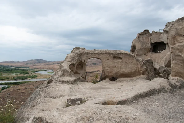 Uplistsikhe antigua ciudad tallada en roca — Foto de Stock
