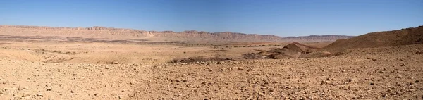 Ευρεία γωνία πανόραμα του τοπίου της ερήμου — Φωτογραφία Αρχείου