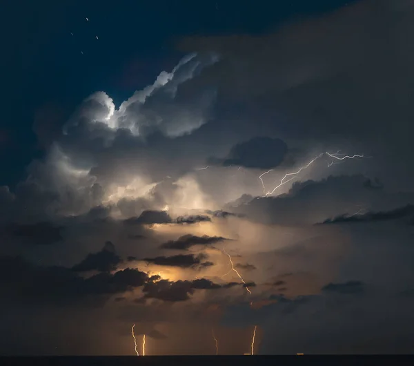Νύχτα Καταιγίδα Φύση Ηλεκτρικές Δυνάμεις — Φωτογραφία Αρχείου