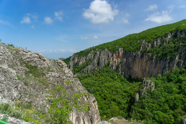 Trekking Für Sport Und Gesundheit Den Bergen Georgiens — Stockfoto