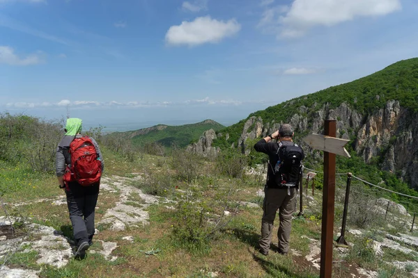 Trekking Für Sport Und Gesundheit Den Bergen Georgiens — Stockfoto