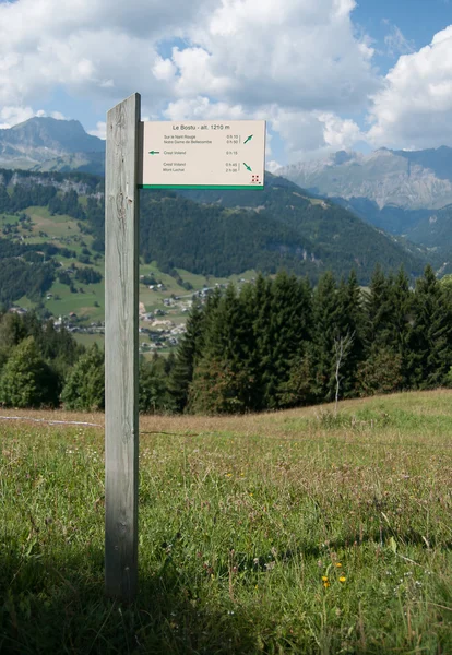 Hiking in Savoie — Stock Photo, Image