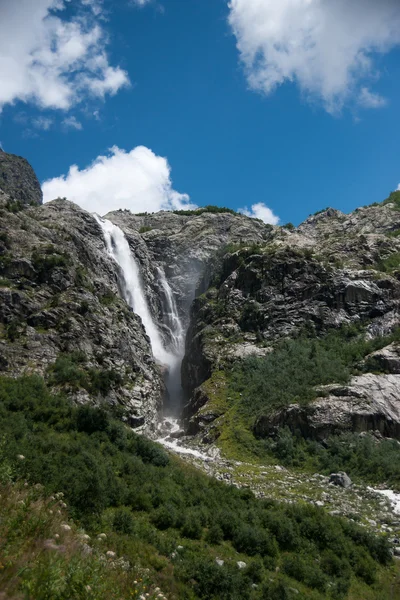 Wandelen in de bergen — Stockfoto