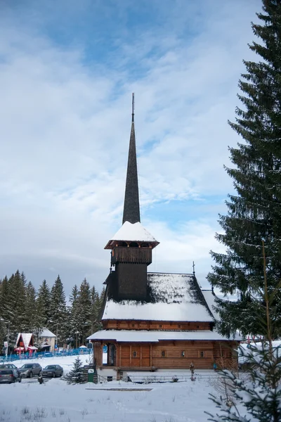 Winterkirche in Rumänien — Stockfoto