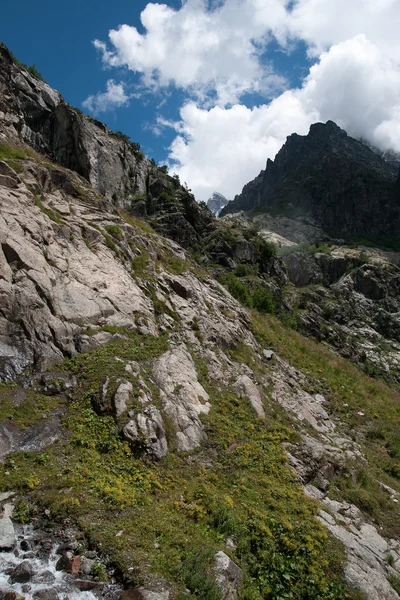 Caminhadas na montanha — Fotografia de Stock