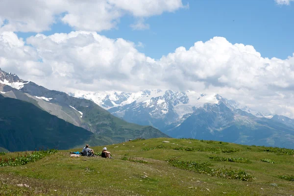 Wandelen in de bergen — Stockfoto