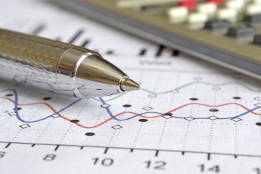 grafik, kalem ve hesap makinesi ile iş arka