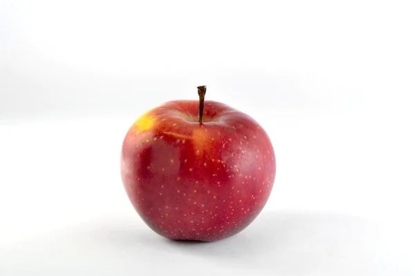 Apple on white — Stock Photo, Image