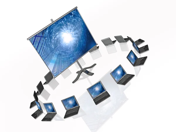 Bärbara datorer och presentation skärmen på vita — Stockfoto