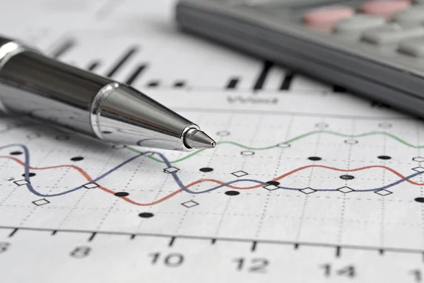 grafik, kalem ve hesap makinesi ile iş arka