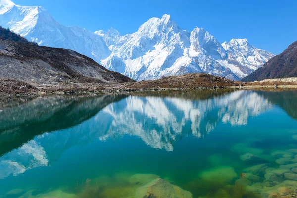 히말라야의 호수들 Trek Manaslu — 스톡 사진