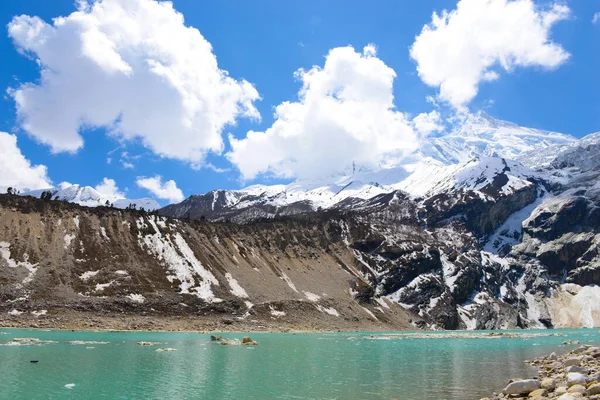 Shore Beautiful Glacial Lake Himalayas — Stock Photo, Image