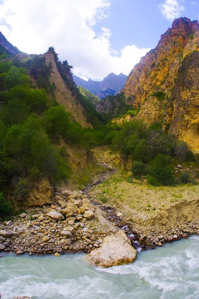 Río Tormentoso Zona Del Aeródromo Chegem — Foto de Stock