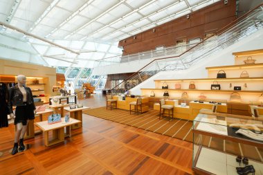 louis vuitton mağaza