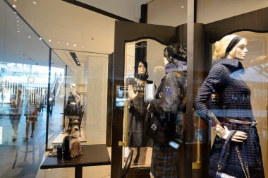 marina bay sands adlı Shoppes