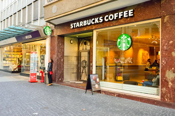 Starbucks Cafe giriş — Stok fotoğraf