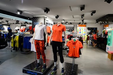 marina bay sands adlı Shoppes