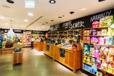 Dubai Alışveriş Merkezi iç 