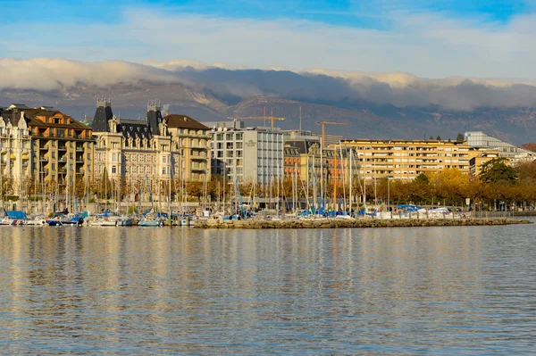 Vista do lago geneva — Fotografia de Stock