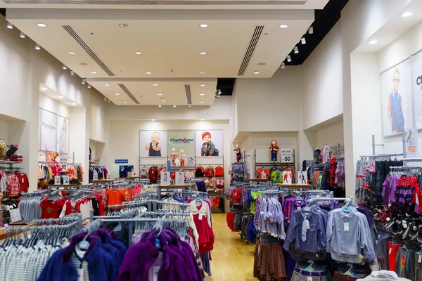 Intérieur du magasin au Dubai Mall — Photo