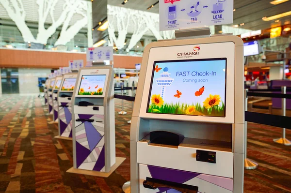 Check-in zone-Changi repülőtér — Stock Fotó