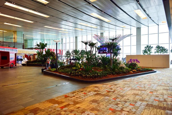 Innenraum des Changi-Flughafens — Stockfoto